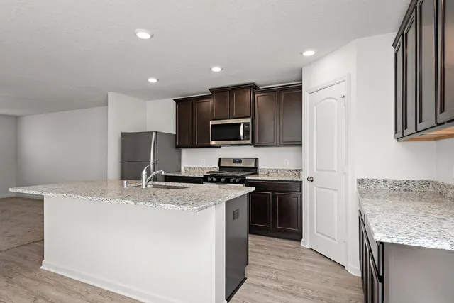 $319,900 | 1023 White Tail Lane, Montrose, MN 55363