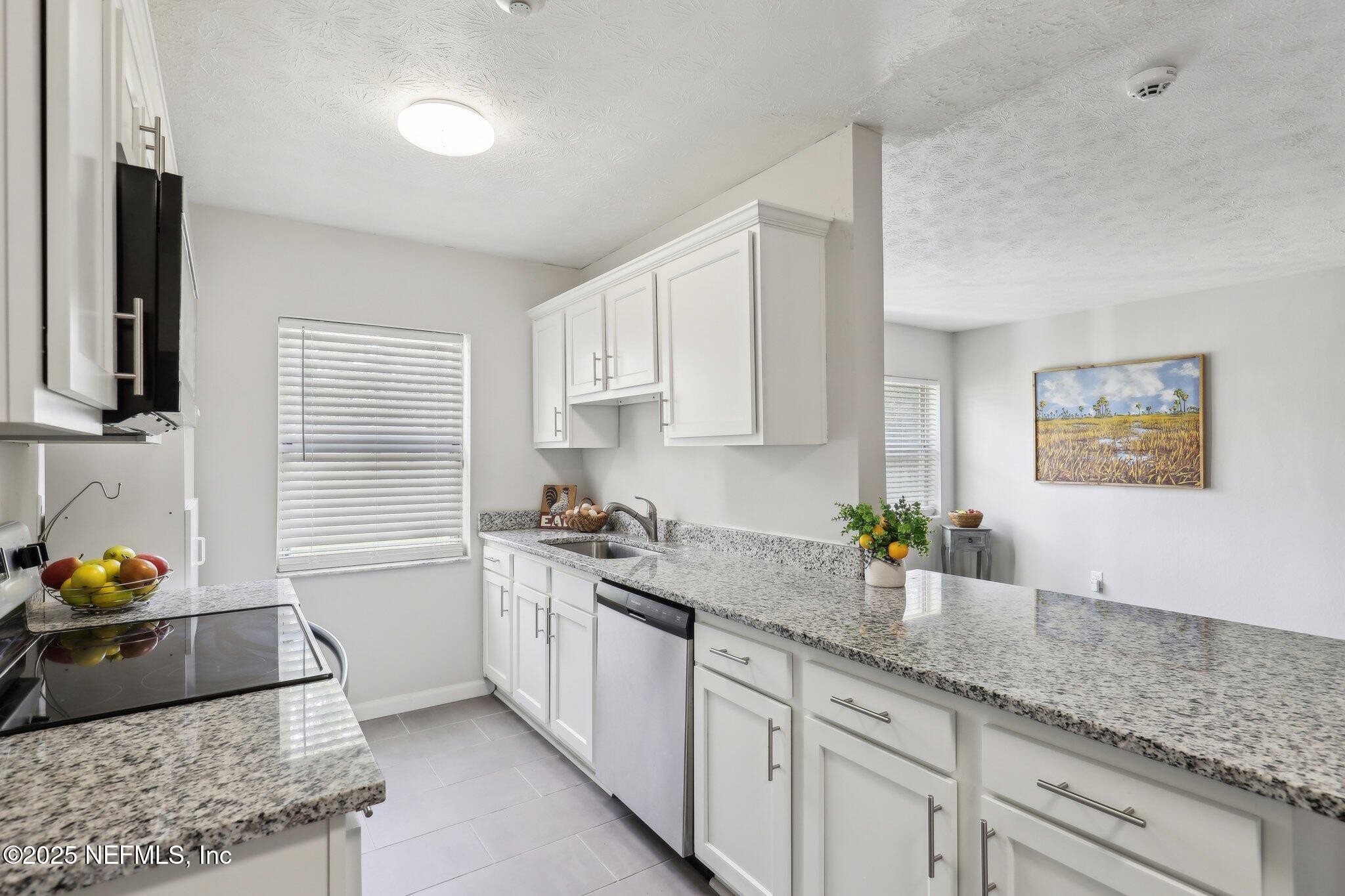 1234 Ibis Road Jacksonville, FL 32216 - Photo 14 of 37 Kitchen