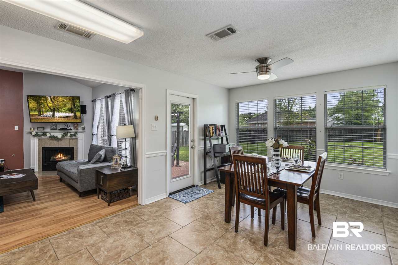 29235 Canterbury Road Daphne, AL 36526 - Photo 4 of 19