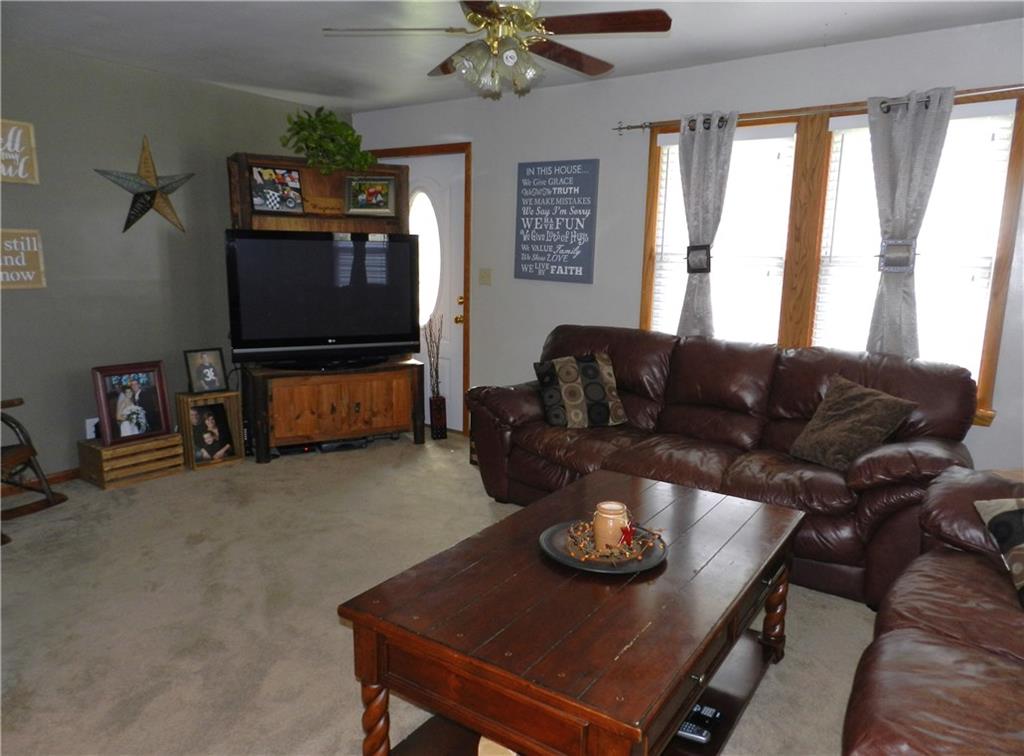 766 Cheriwood Road Pulaski, PA 16143 - Photo 6 of 25 Gallery Image 6