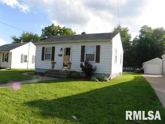 418 Waverly Road Davenport, IA 52804 - Photo 1 of 17 Gallery Image 1