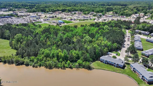 $240,000 | 0 Roland Drive, Richland, MS 39218