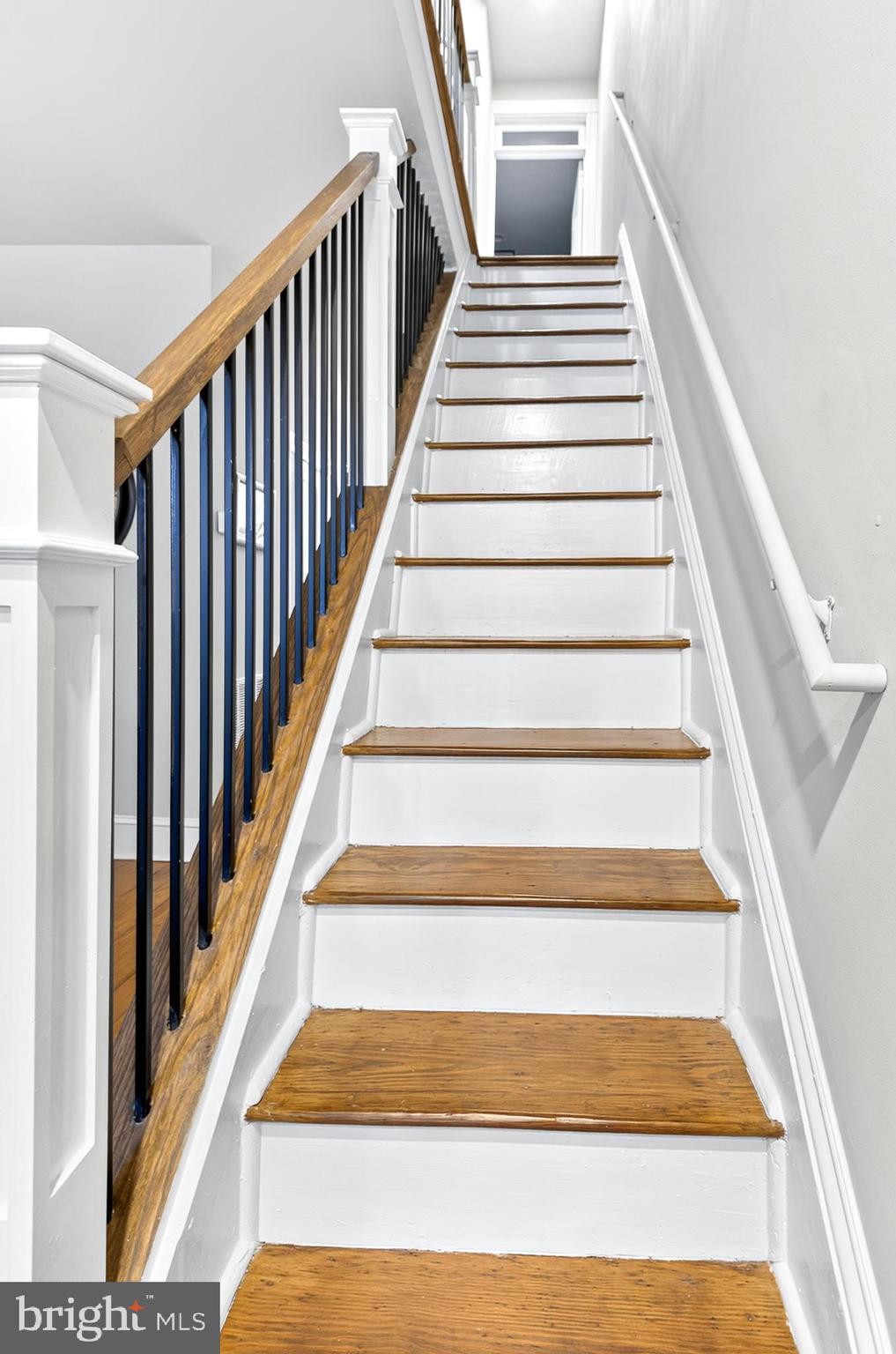 624 St Joseph Street Lancaster, PA 17603 - Photo 20 of 44 a view of entryway