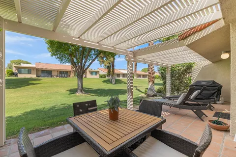 $289,000 | 40733 La Costa Circle East, Palm Desert, CA 92211