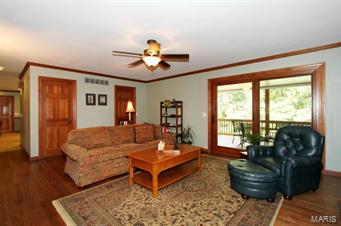 720 Rietzke Mountain Ballwin, MO 63021 - Photo 7 of 40 Gallery Image 7