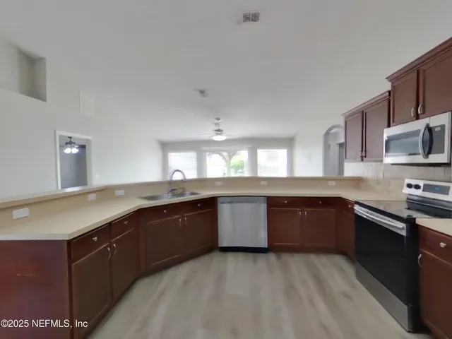 $2,029 | 984 Fox Chapel Lane, Jacksonville, FL 32221