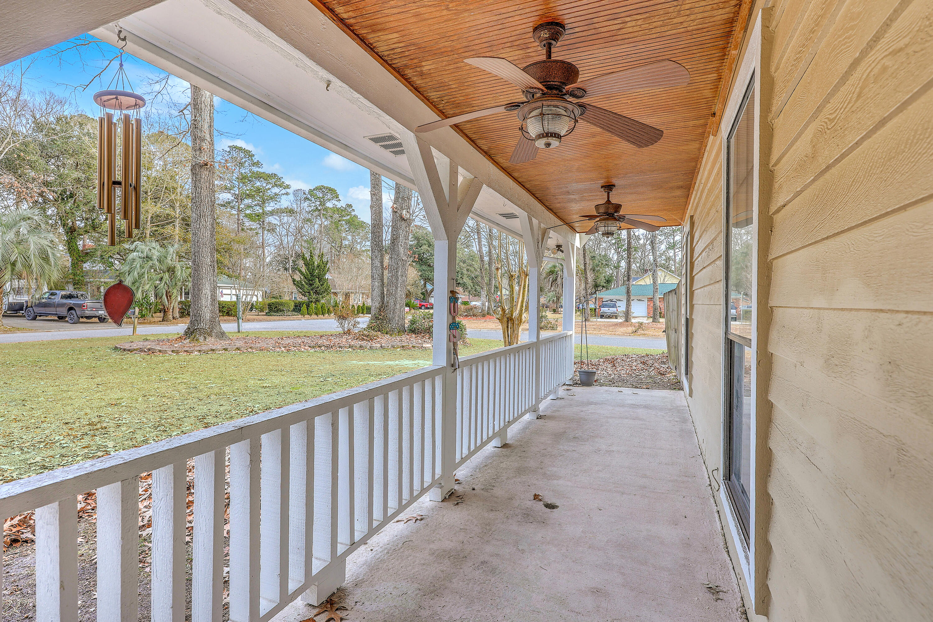 201 Sweetbriar Road Summerville, SC 29485 - Photo 29 of 31 ZYN_4611_2_3_4_5_6_7