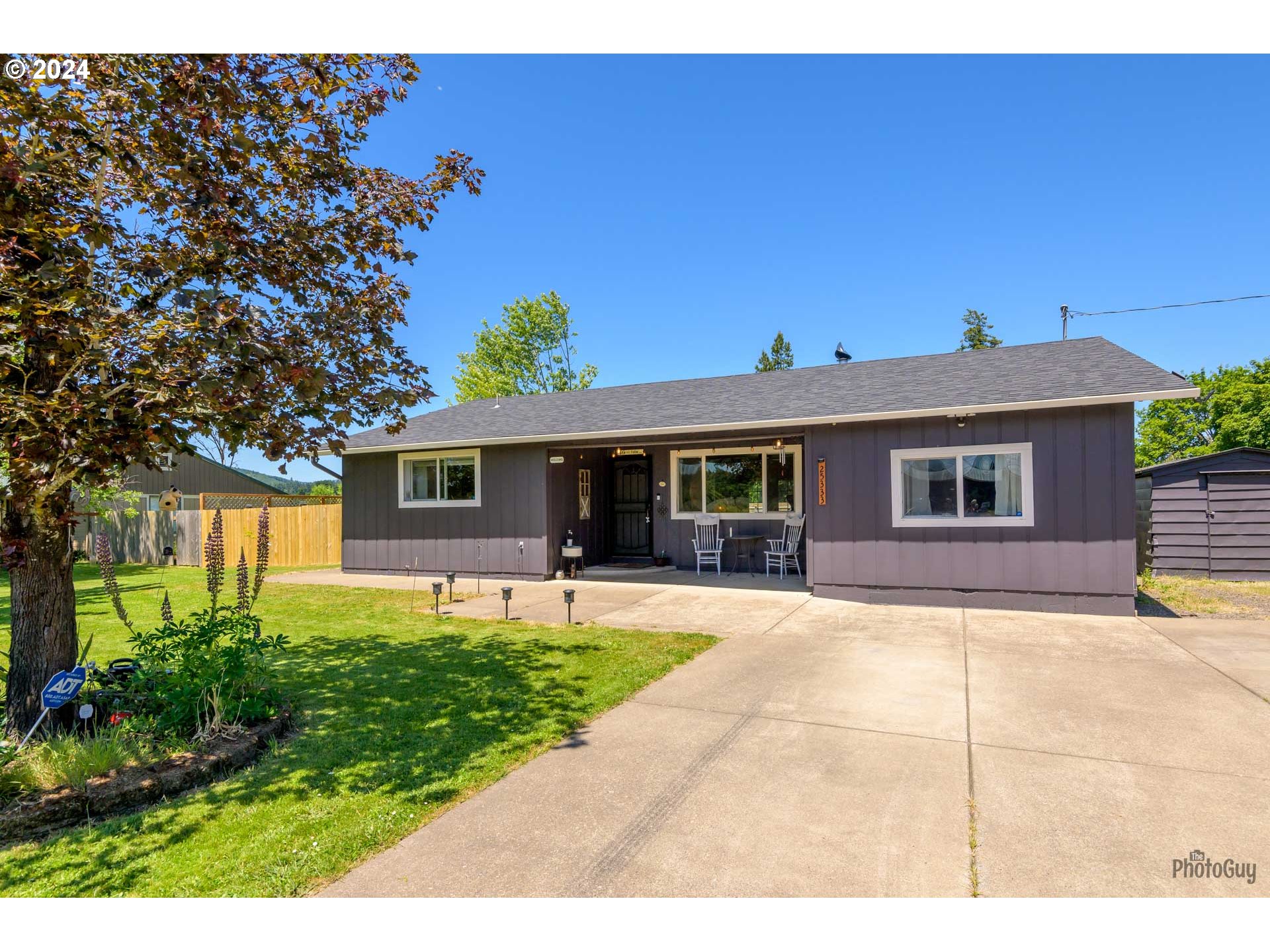 25333 Dawson Road Monroe, OR 97456 - Photo 2 of 35 Gallery Image 2