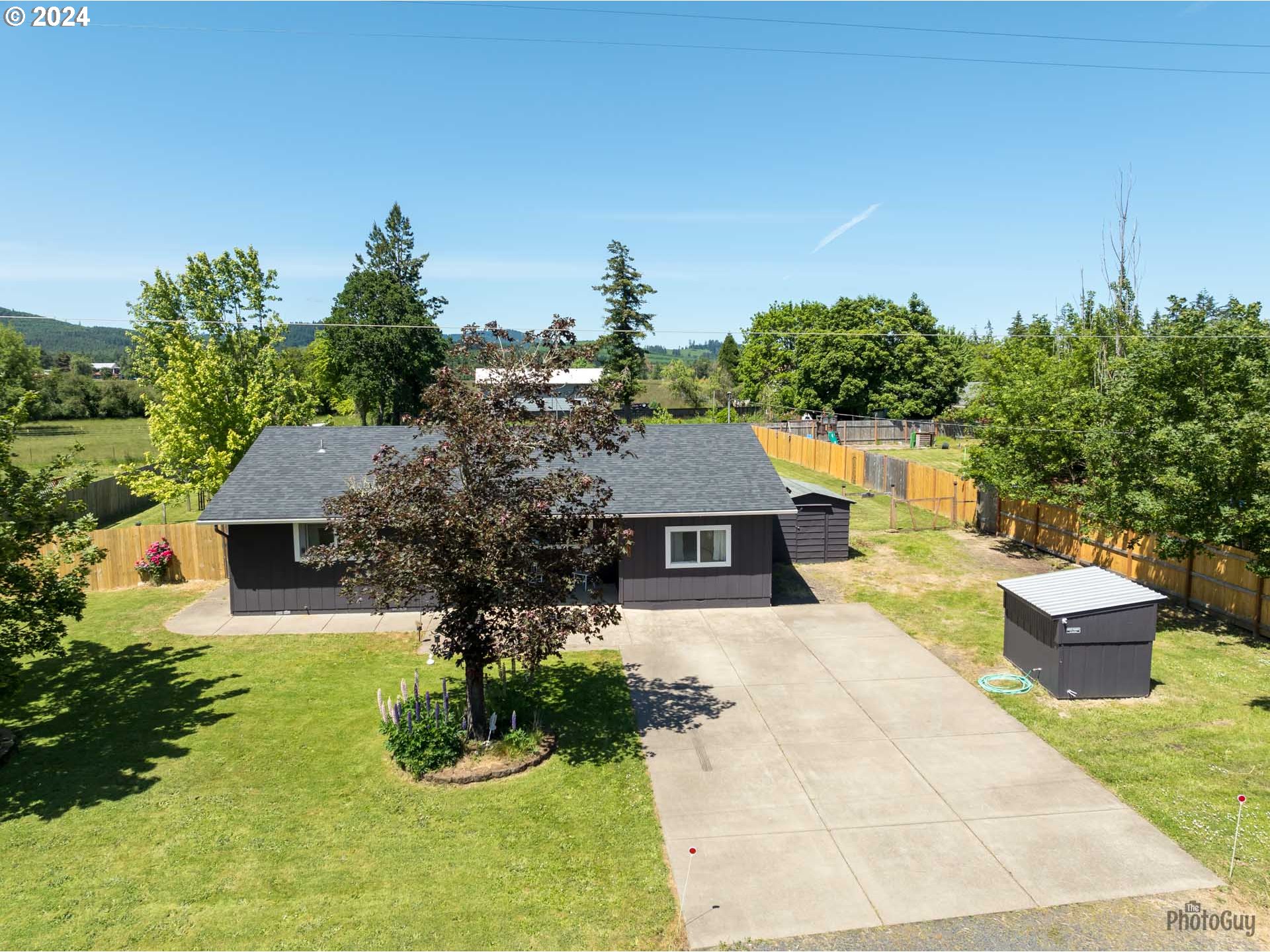 25333 Dawson Road Monroe, OR 97456 - Photo 4 of 35 Gallery Image 4