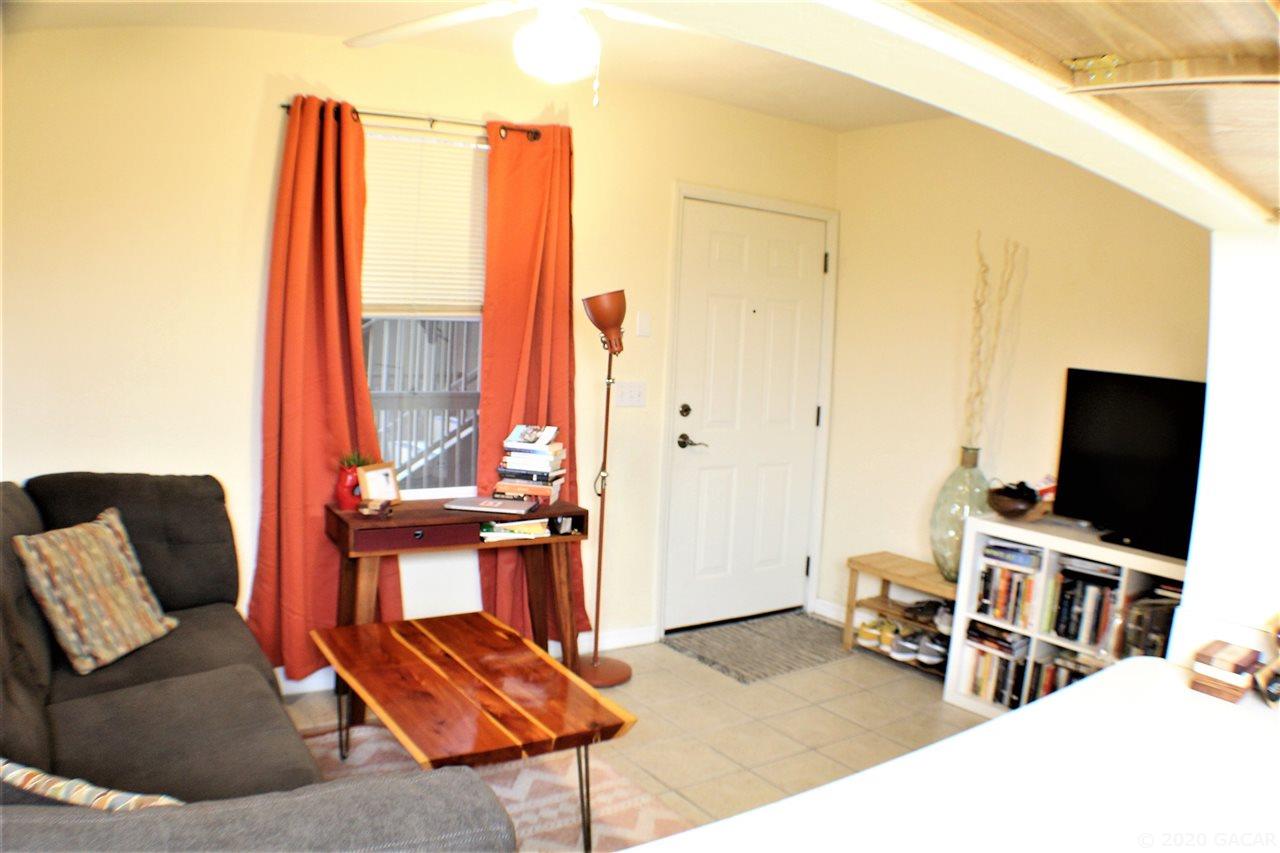 1220 Southwest 1 Avenue Gainesville, FL 32601 - Photo 14 of 27