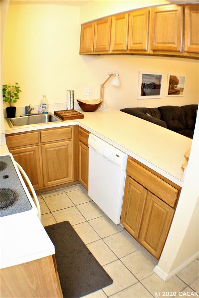 1220 Southwest 1 Avenue Gainesville, FL 32601 - Photo 5 of 27