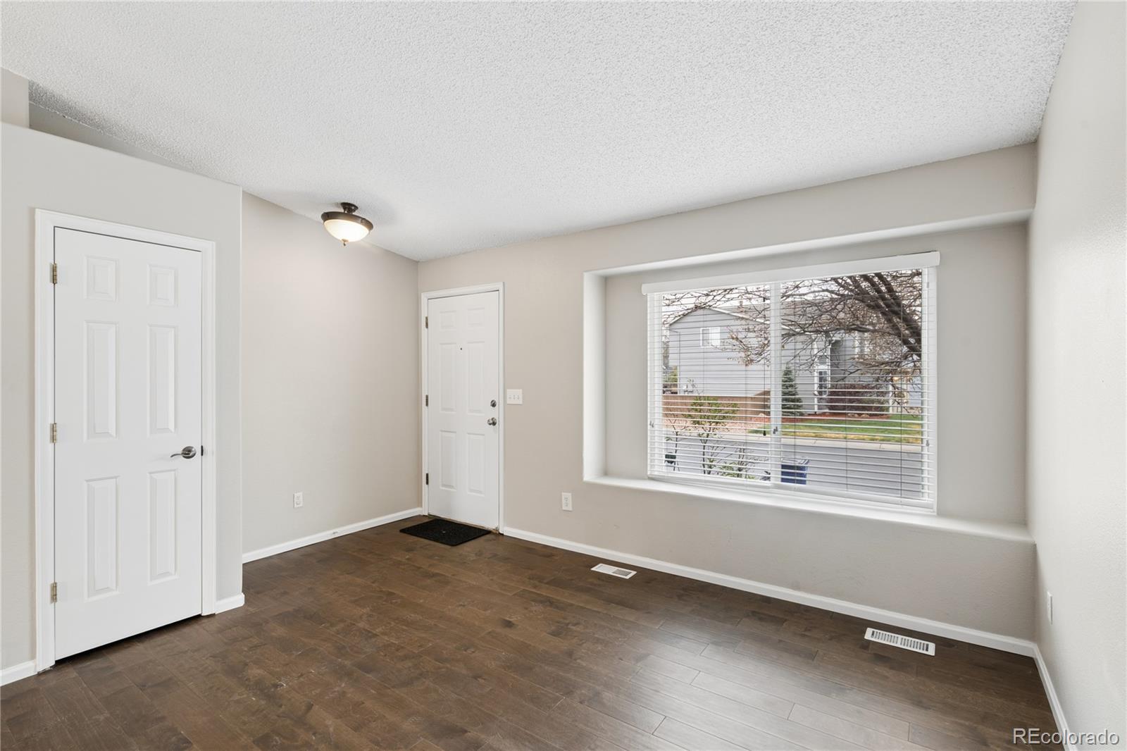 10606 Hyacinth Court Highlands Ranch, CO 80129 - Photo 11 of 26