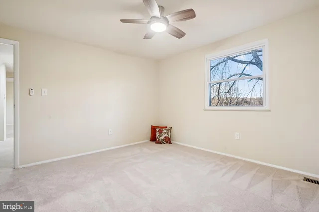 $699,900 | 20728 Bell Bluff Road, Gaithersburg, MD 20882