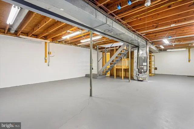 $699,900 | 20728 Bell Bluff Road, Gaithersburg, MD 20882