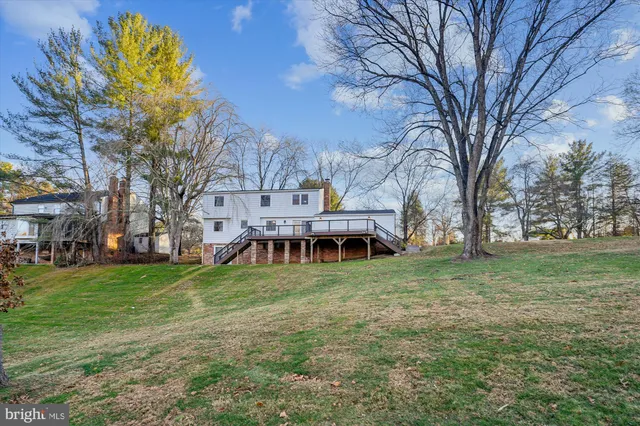 $699,900 | 20728 Bell Bluff Road, Gaithersburg, MD 20882