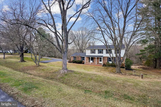 $699,900 | 20728 Bell Bluff Road, Gaithersburg, MD 20882