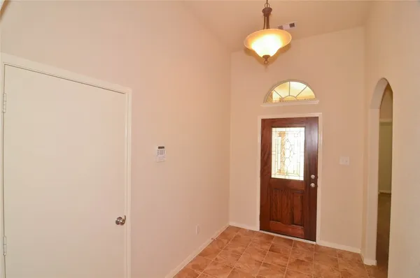 $2,300 | 4042 Tuscan Shores Drive, Missouri City, TX 77459