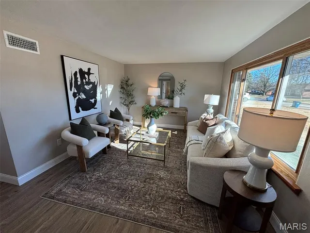 $265,000 | 9509 Eucalyptus Drive, Affton, MO 63123