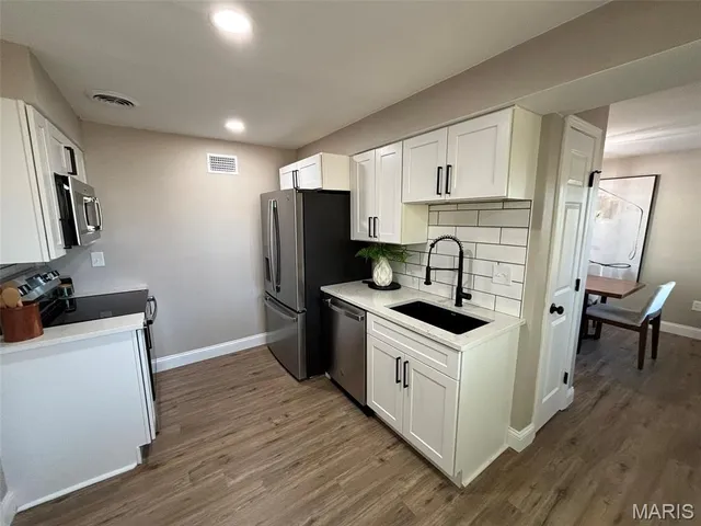 $265,000 | 9509 Eucalyptus Drive, Affton, MO 63123