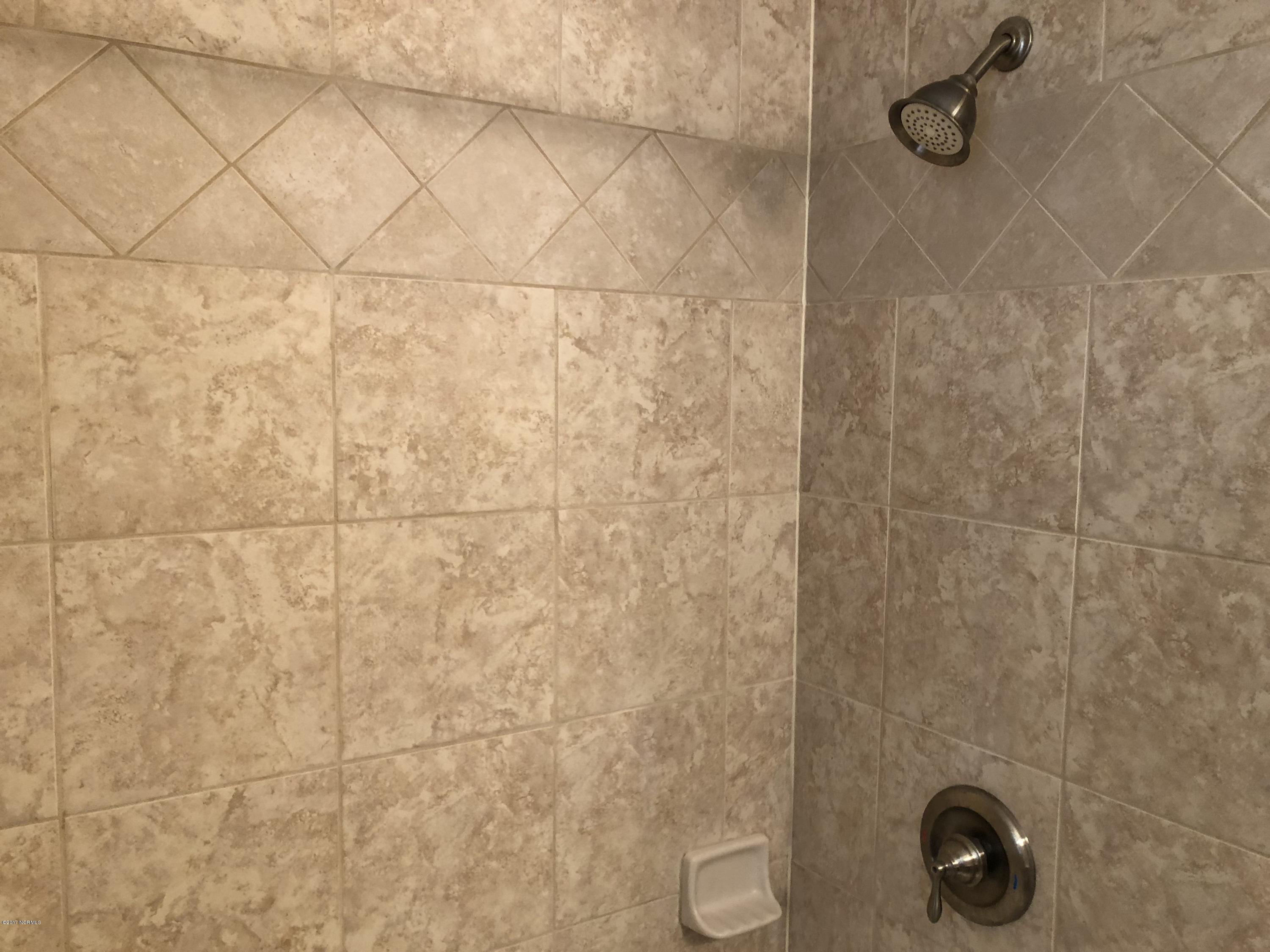 332 Tuttles Grove Road Beaufort, NC 28516 - Photo 18 of 30 Bathroom 2