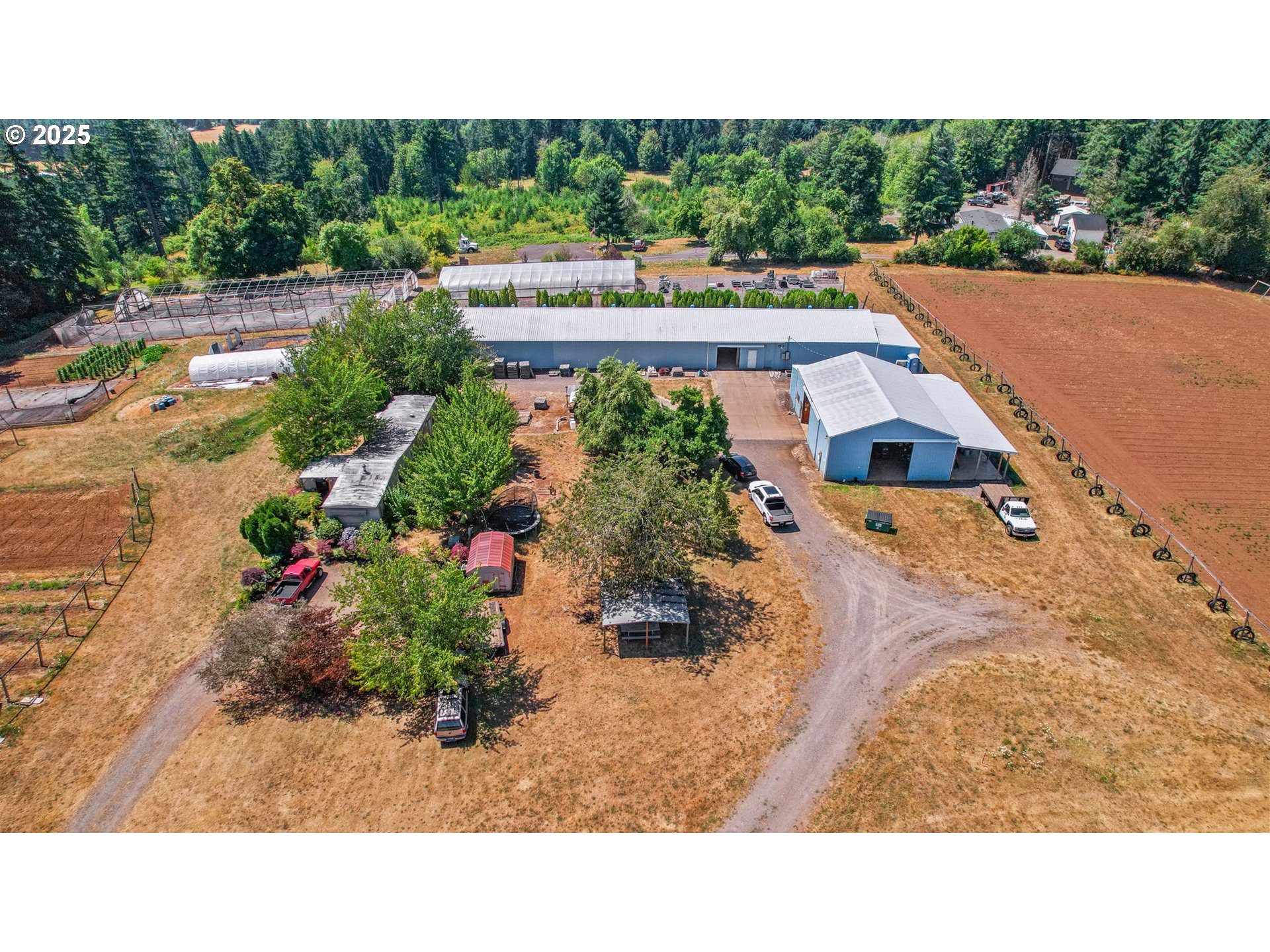 31909 Highway 211 Eagle Creek, OR 97022 - Photo 26 of 48 a picture of city view