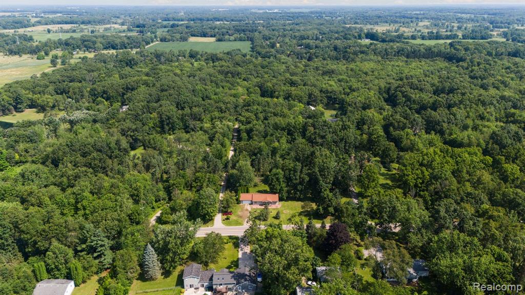 5760 West Mason Road Fowlerville, MI 48836 - Photo 18 of 23 Gallery Image 18