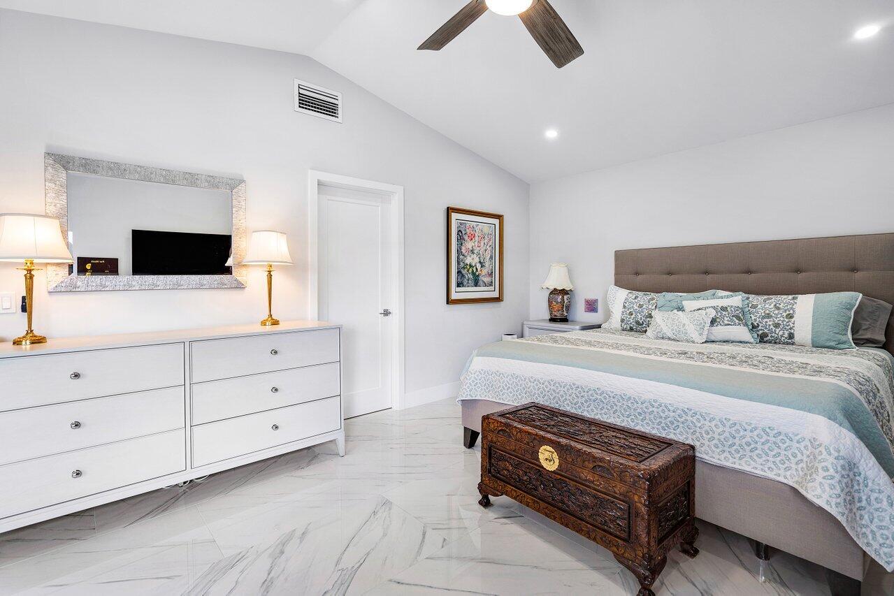 11158 Highland Circle Boca Raton, FL 33428 - Photo 17 of 33 017-11158HighlandCircle-BocaRaton-FL-334