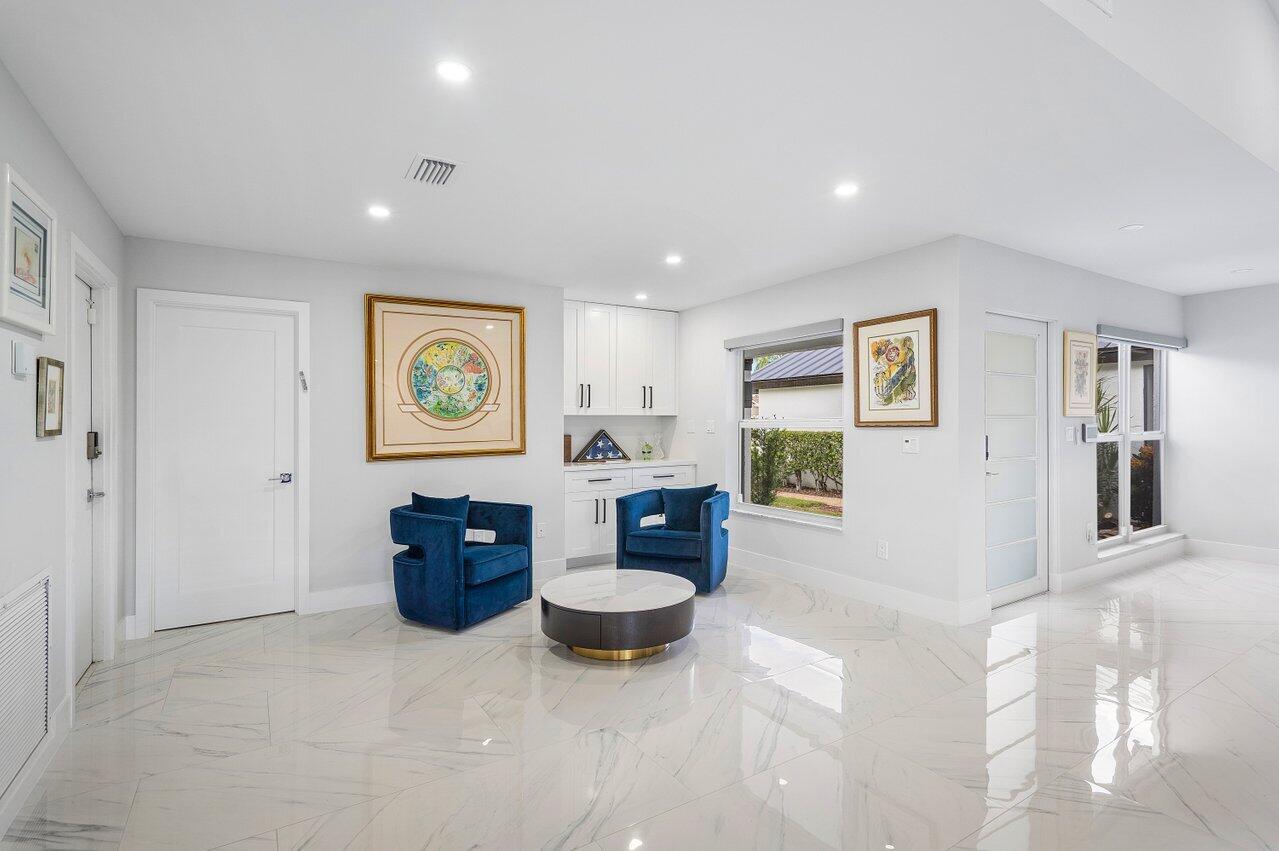 11158 Highland Circle Boca Raton, FL 33428 - Photo 9 of 33 009-11158HighlandCircle-BocaRaton-FL-334