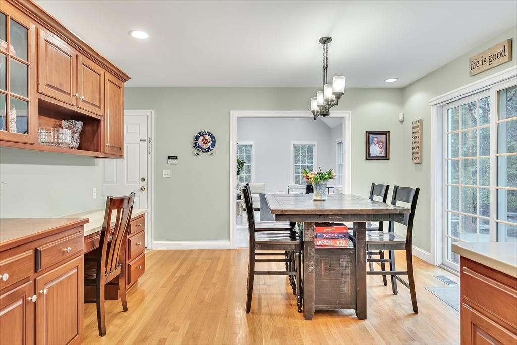 46 Holmes Street Needham, MA 02492 - Photo 10 of 36
