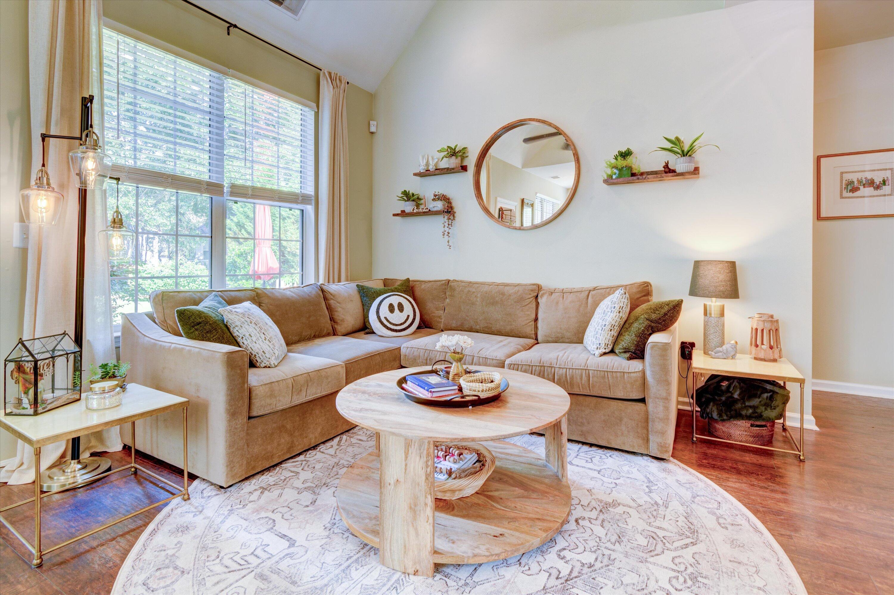 1324 Heidiho Way Mount Pleasant, SC 29466 - Photo 4 of 28 Family Rm