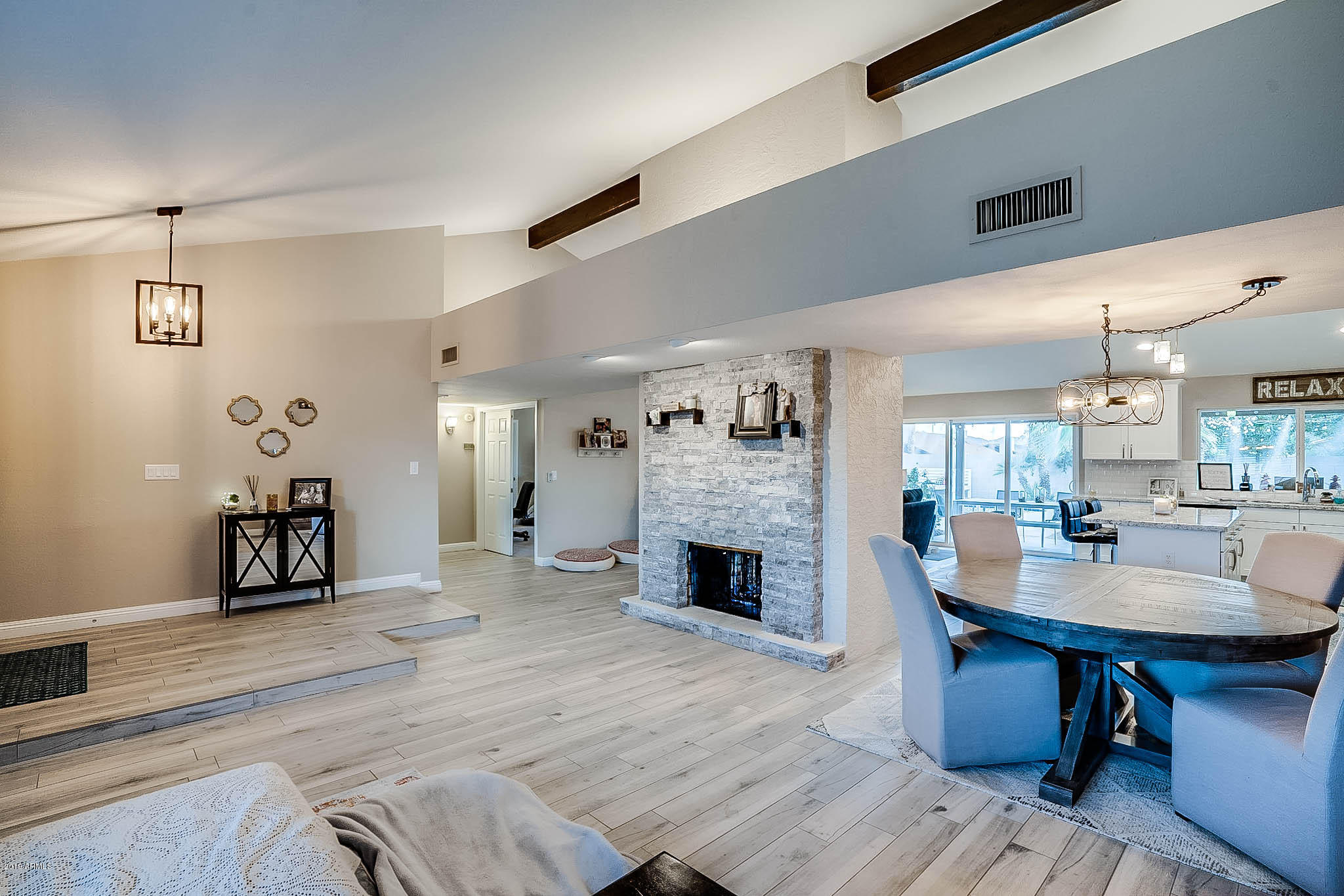 4363 East Hearn Road Phoenix, AZ 85032 - Photo 12 of 49 Hearn-12