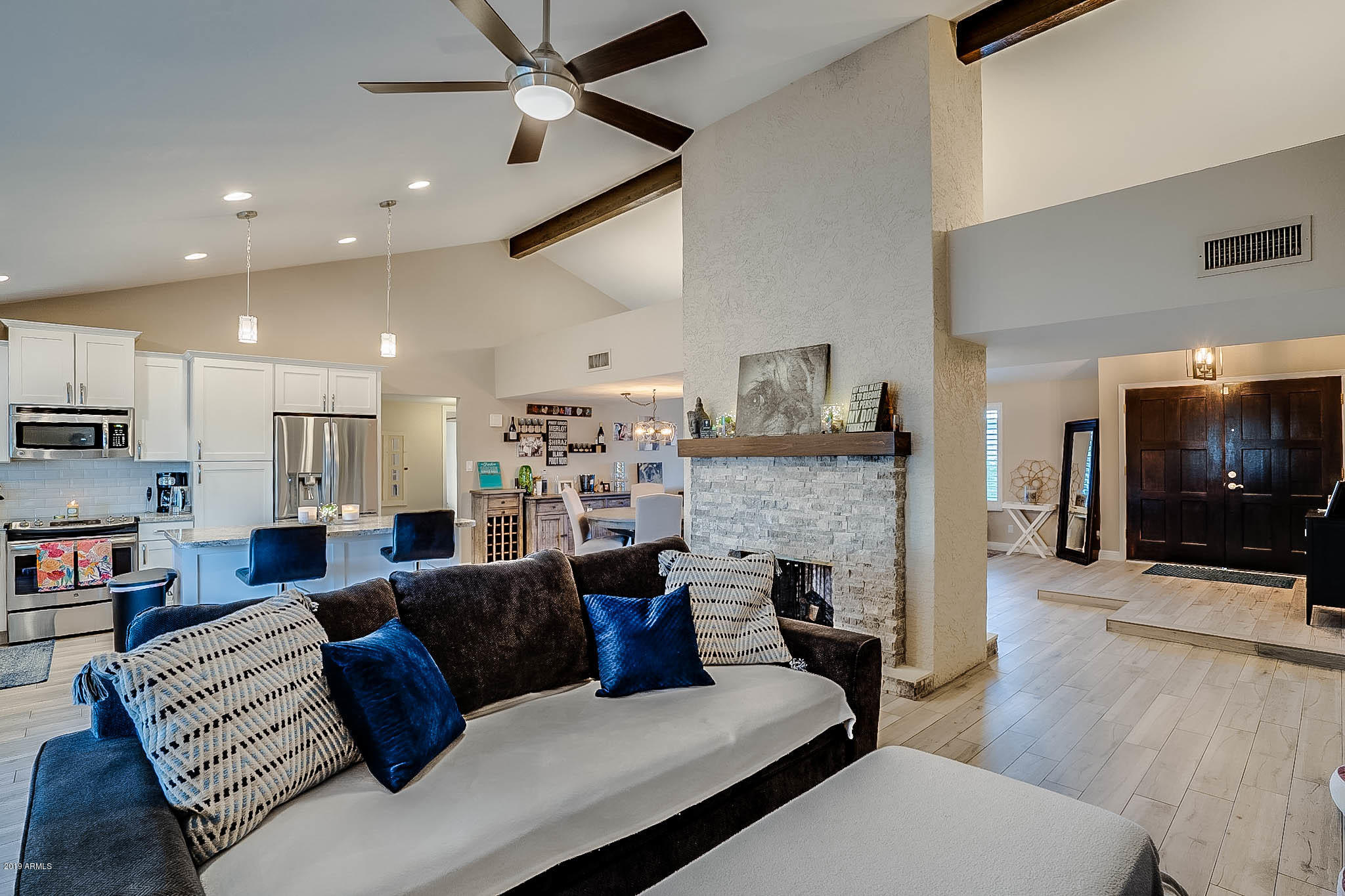 4363 East Hearn Road Phoenix, AZ 85032 - Photo 16 of 49 Hearn-20