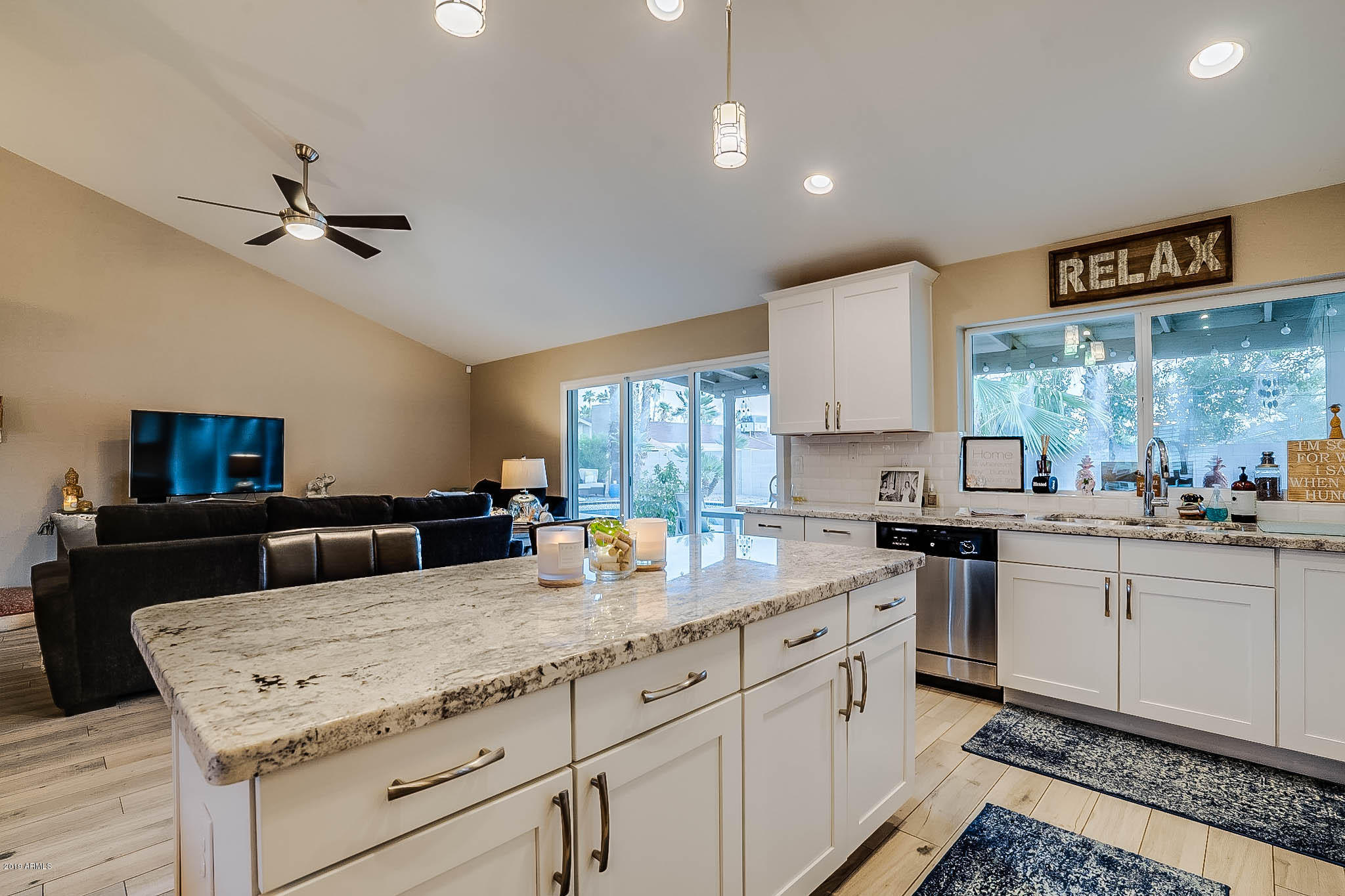 4363 East Hearn Road Phoenix, AZ 85032 - Photo 20 of 49 Hearn-24