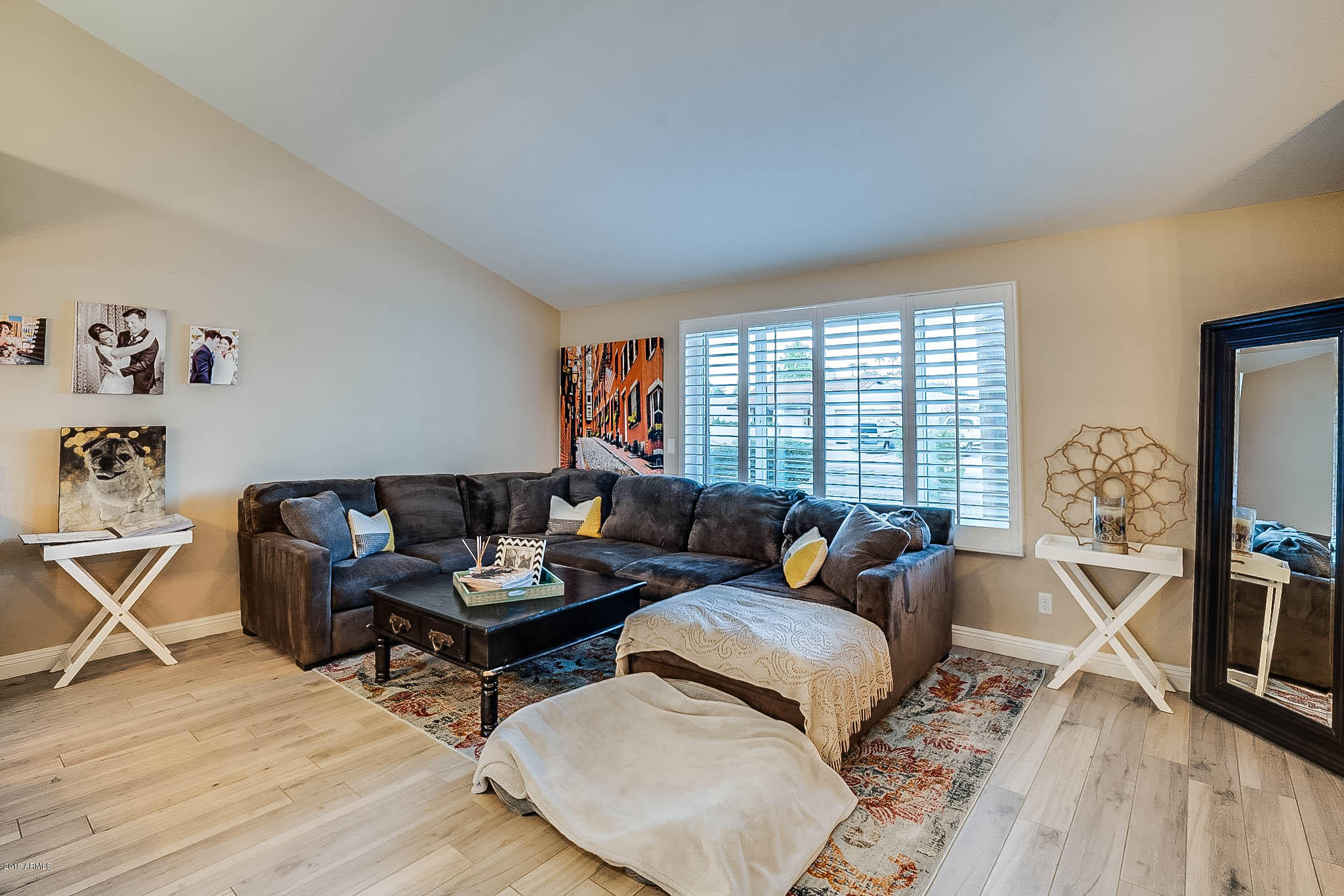 4363 East Hearn Road Phoenix, AZ 85032 - Photo 9 of 49 Hearn-9