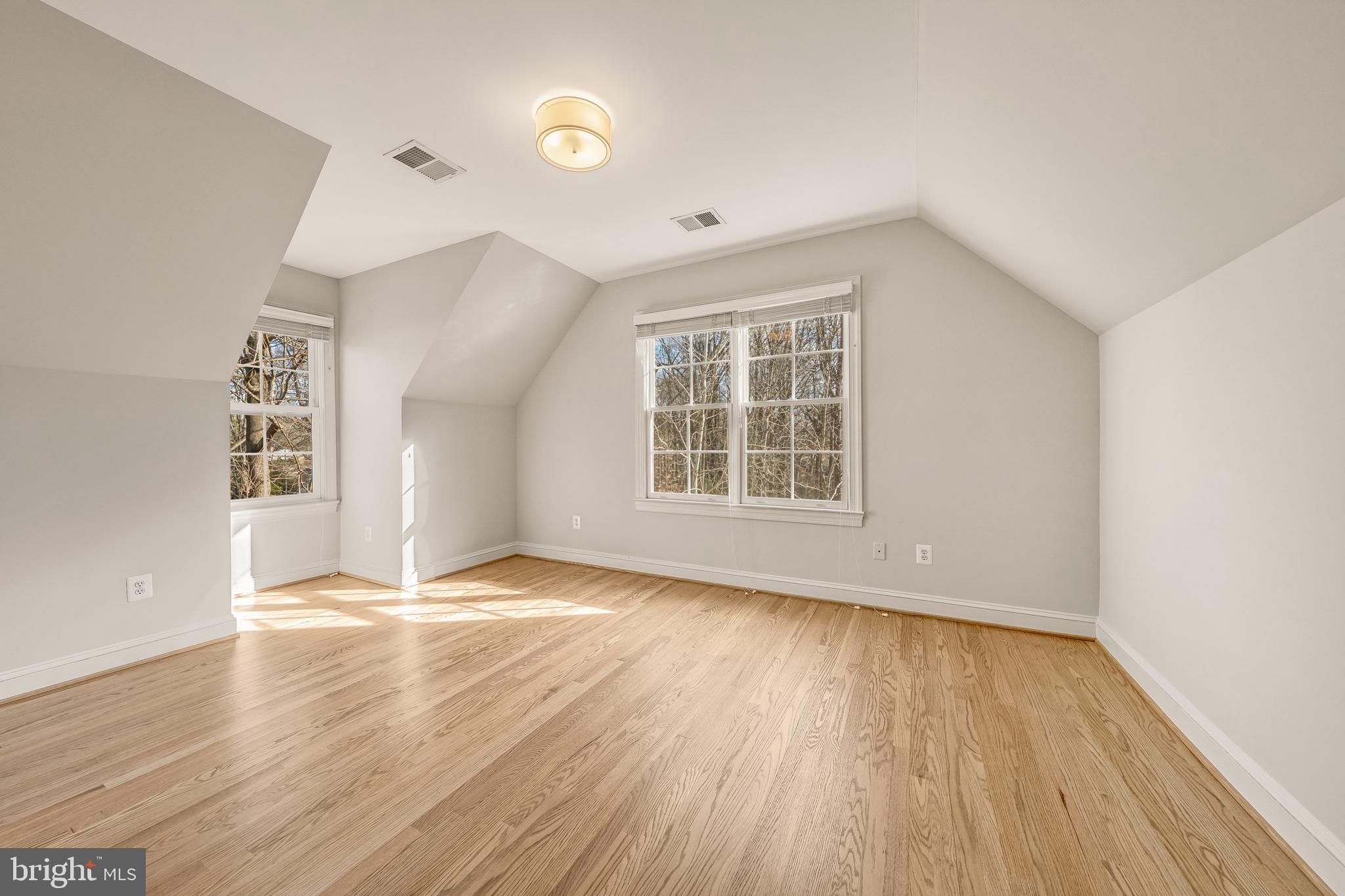 1609 Brookside Road McLean, VA 22101 - Photo 35 of 46 Bedroom 4