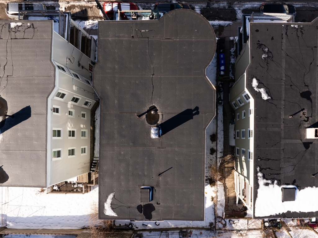 44 Mora Street Boston, MA 02124 - Photo 4 of 4