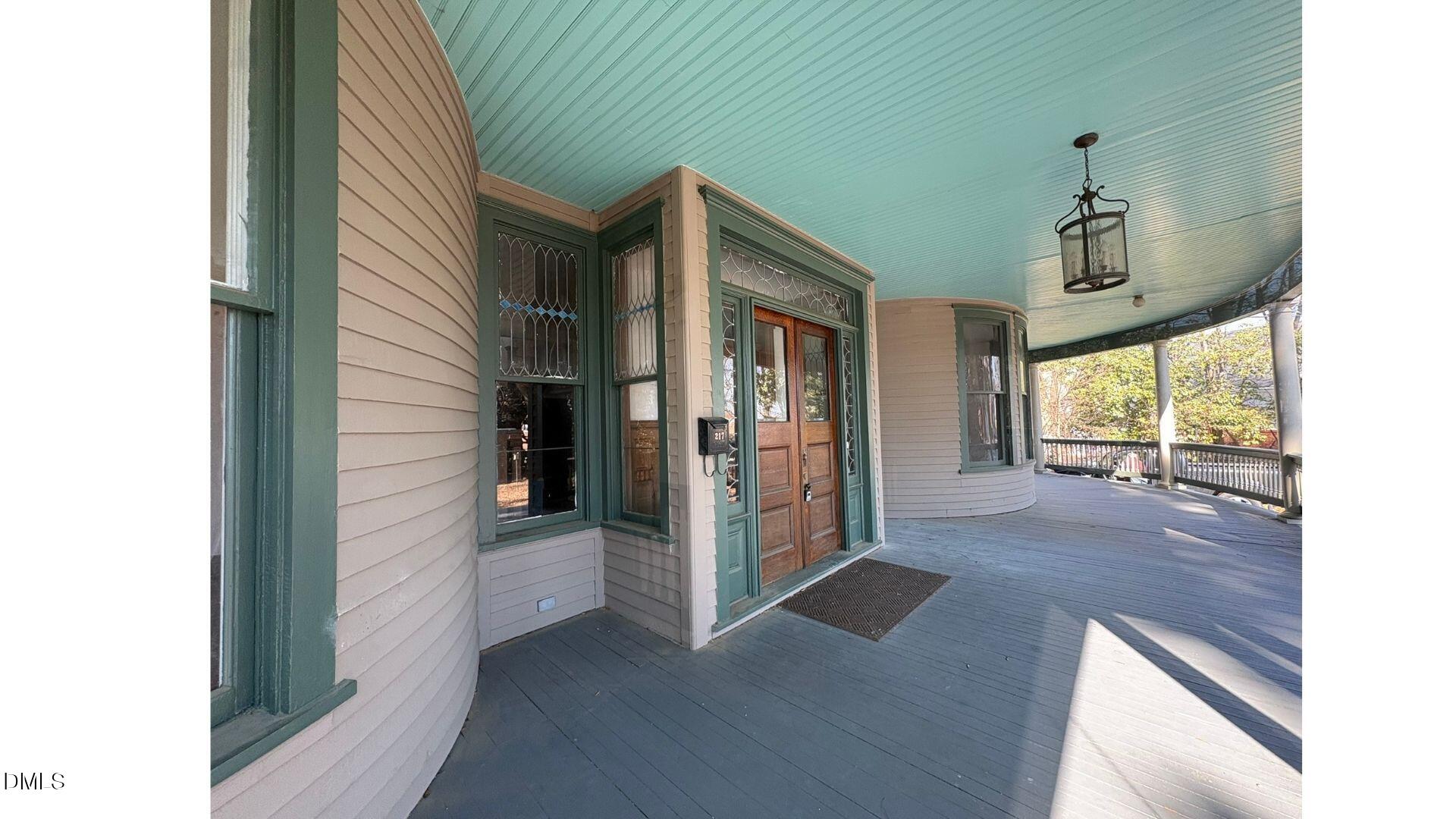 217 South Main Street Roxboro, NC 27573 - Photo 12 of 88 13