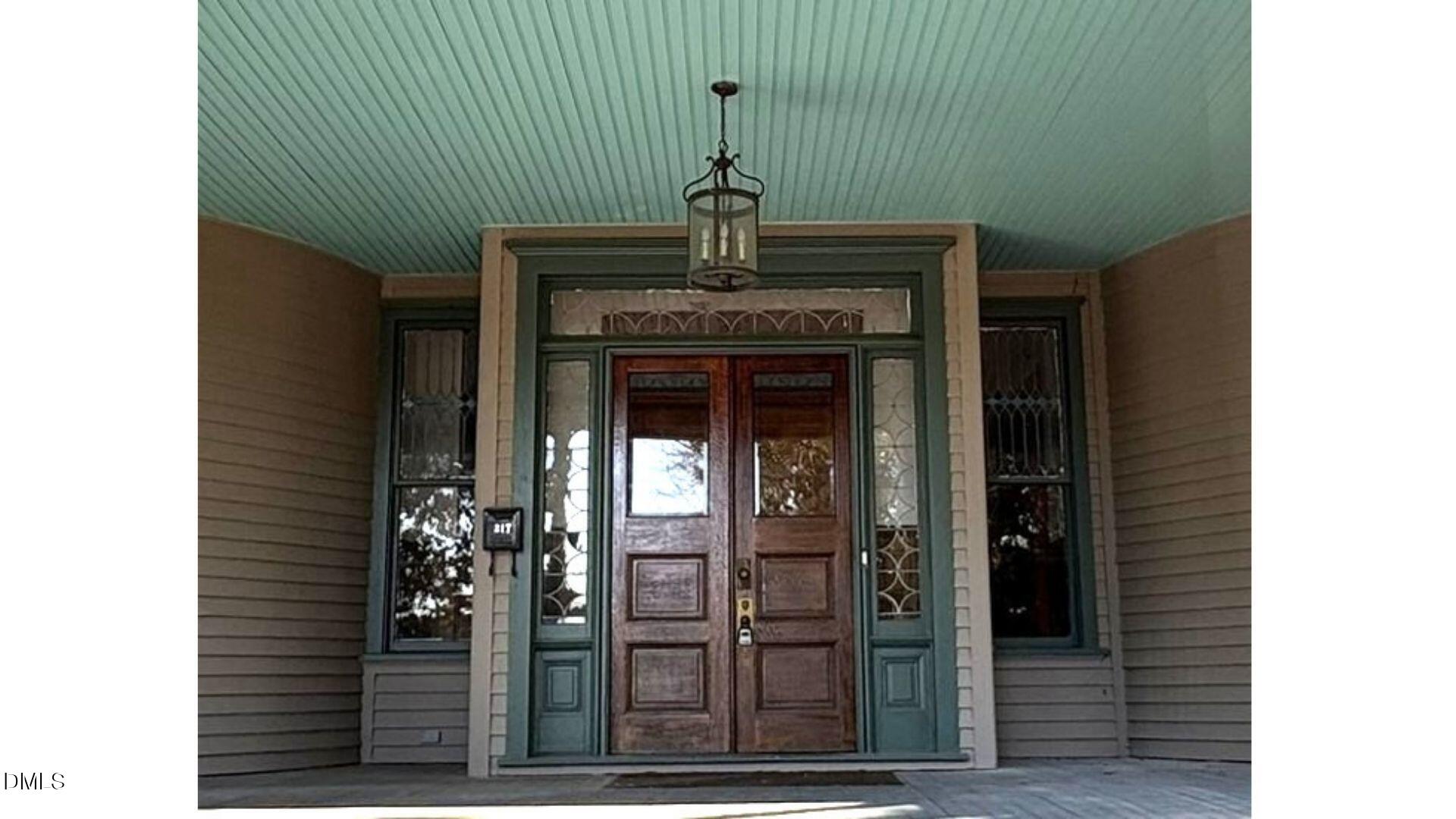 217 South Main Street Roxboro, NC 27573 - Photo 8 of 88 9