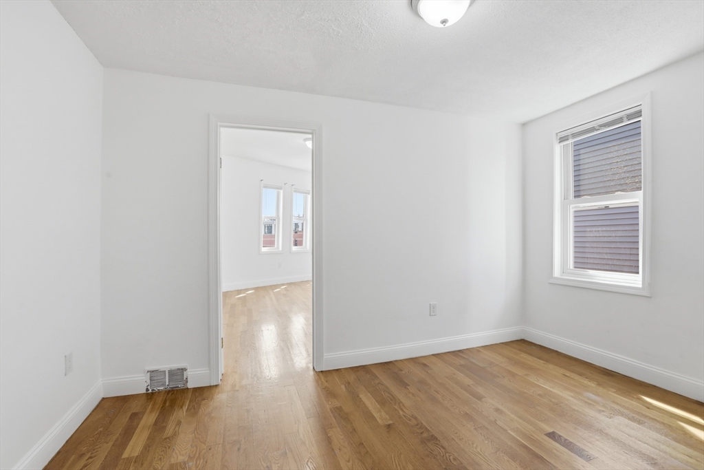 176 Ferry Street, Unit 3L Everett, MA 02149 - Photo 17 of 26