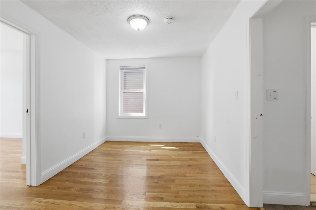 176 Ferry Street, Unit 3L Everett, MA 02149 - Photo 18 of 26