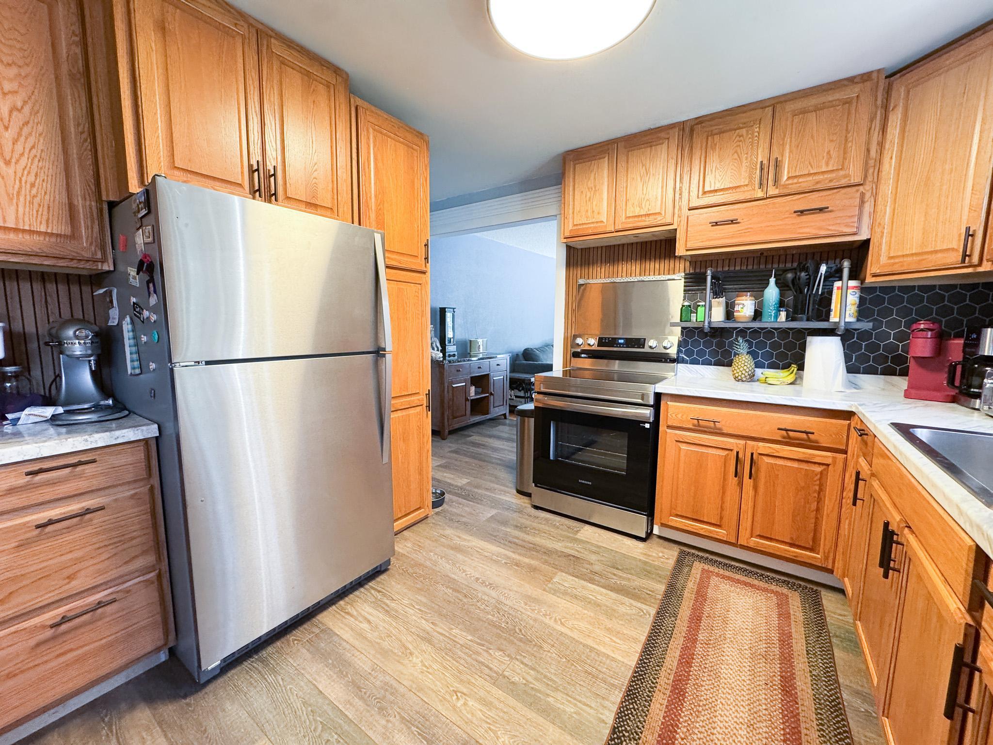 118 3rd Street Southwest Rothsay, MN 56579 - Photo 5 of 23