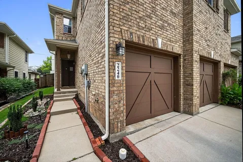 $420,000 | 2240 Oklahoma Avenue, Plano, TX 75074