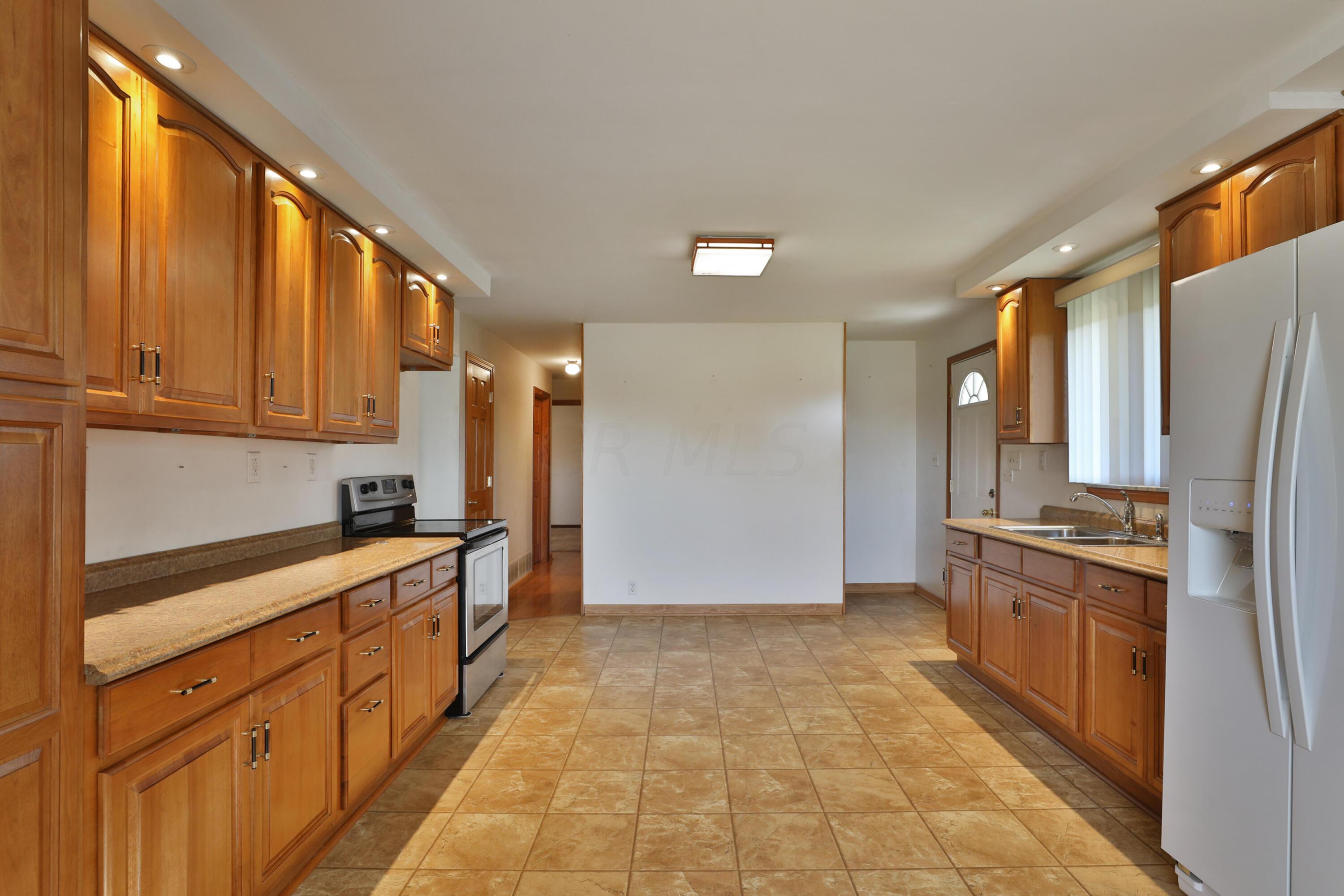 4036 Larue-Prospect Road South Prospect, OH 43342 - Photo 8 of 26 4036-LarueProspectS-012