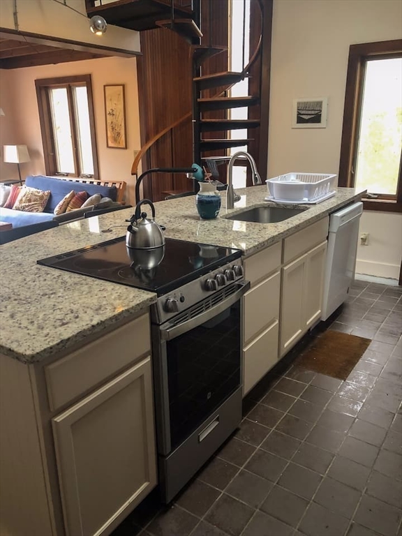 53 Towhee Road, Unit 1 Wareham, MA 02571 - Photo 2 of 10