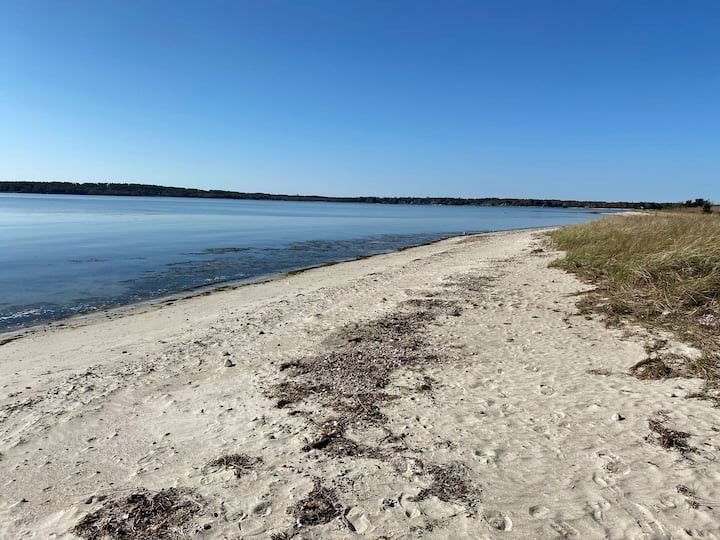 53 Towhee Road, Unit 1 Wareham, MA 02571 - Photo 9 of 10