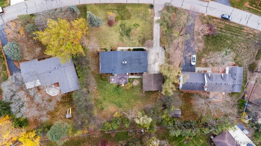 27870 Peppermill Road Farmington Hills, MI 48331 - Photo 57 of 59