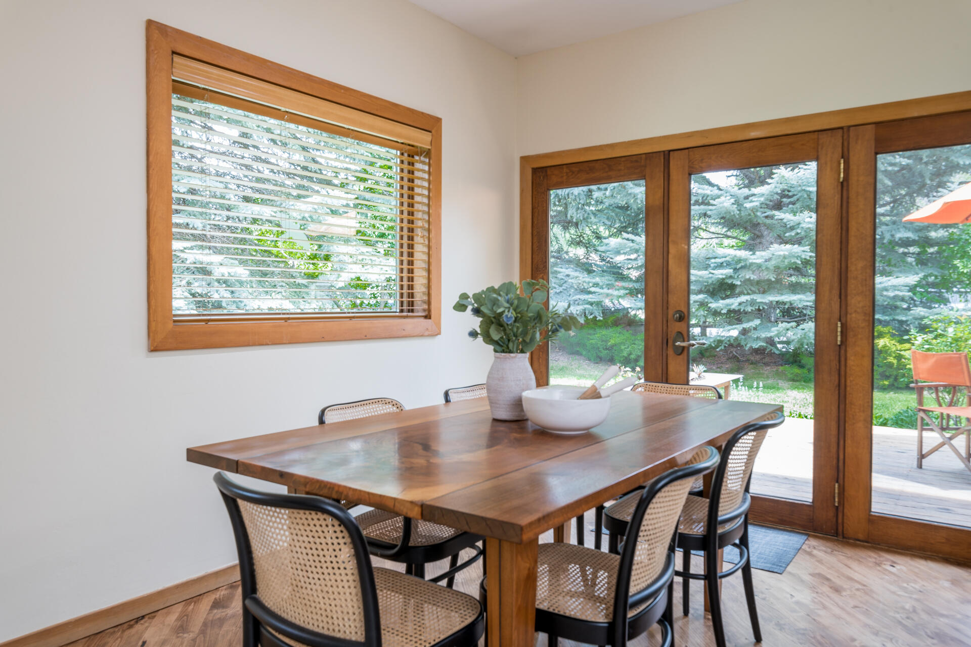 316 Myrtle Street Hailey, ID 83333 - Photo 5 of 29 Dining Area