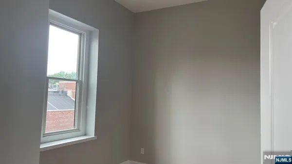 $1,850 | 38 Mill Street, Paterson, NJ 07501