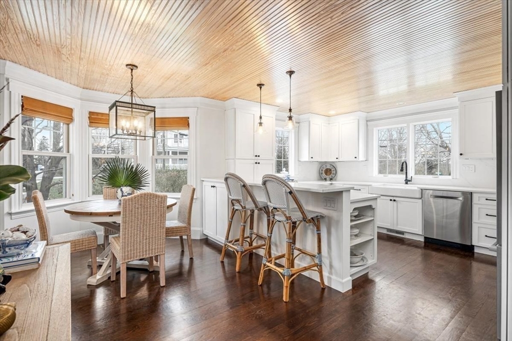 149 Gilson Road Scituate, MA 02066 - Photo 4 of 24 Gallery Image 4