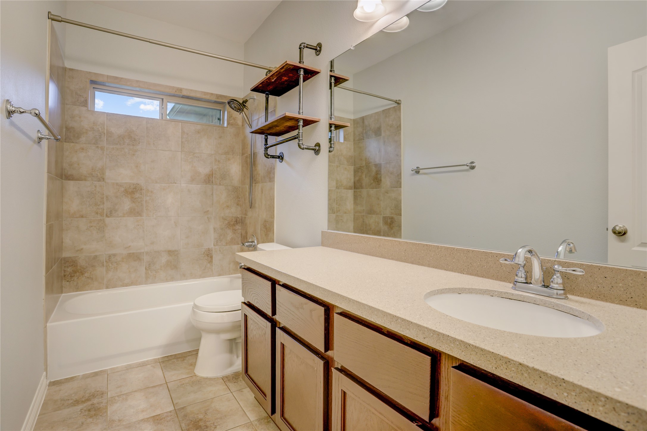 3002 Currant Drive Manvel, TX 77578 - Photo 29 of 43 a bathroom with a sink toilet tub and shower